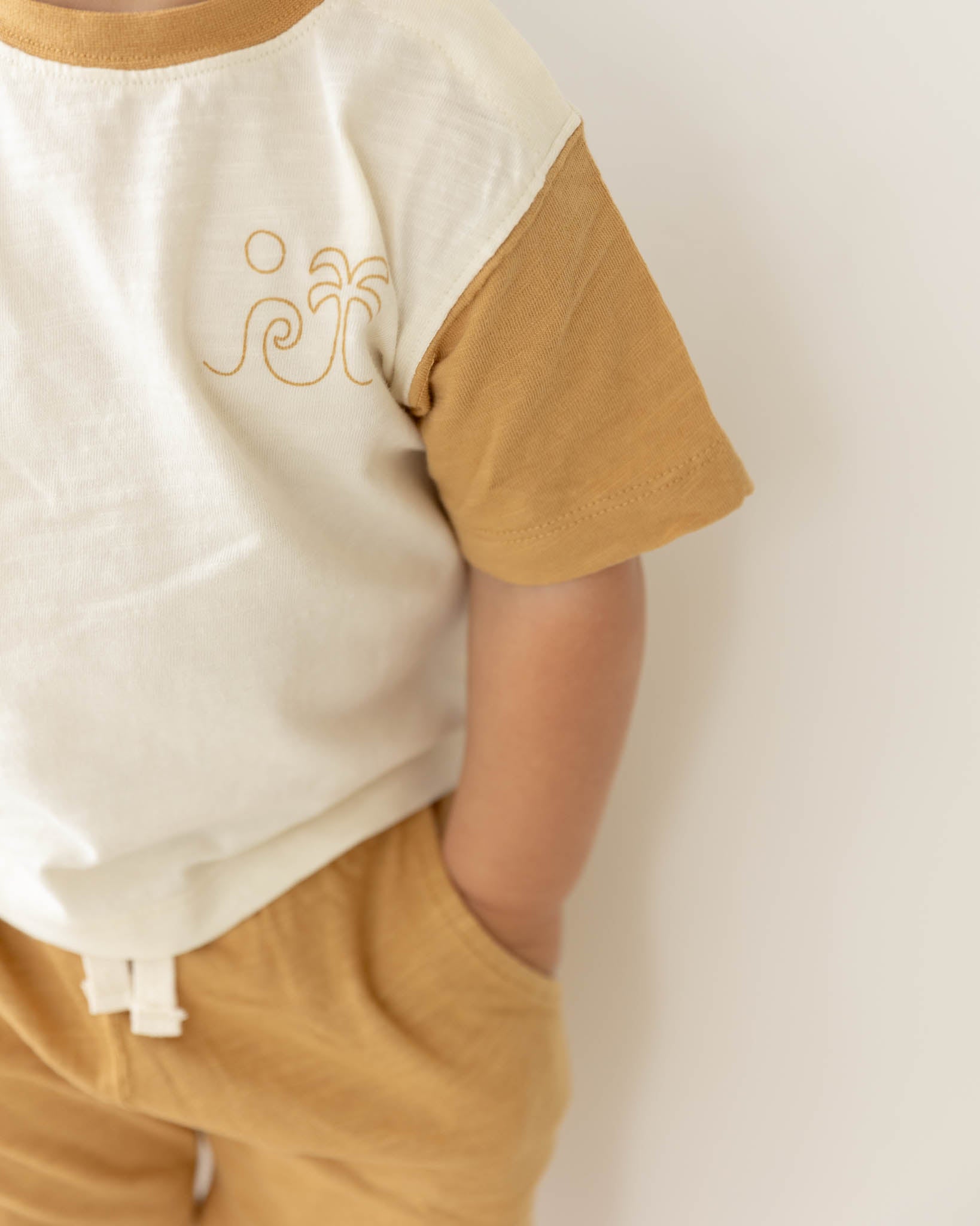 Contrast Short Sleeve Tee || Summer Vibes